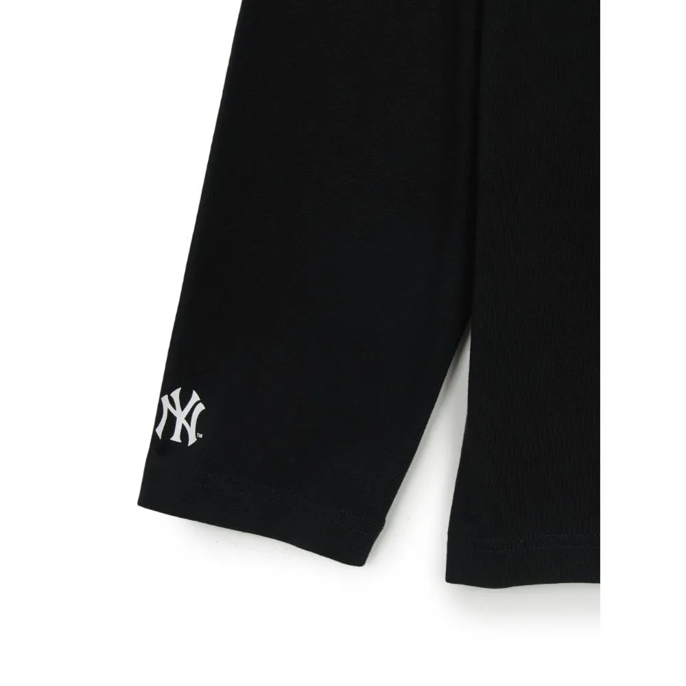 Basic Street Mega Logo Loose-Fit Long-Sleeve T-Shirt New York Yankees