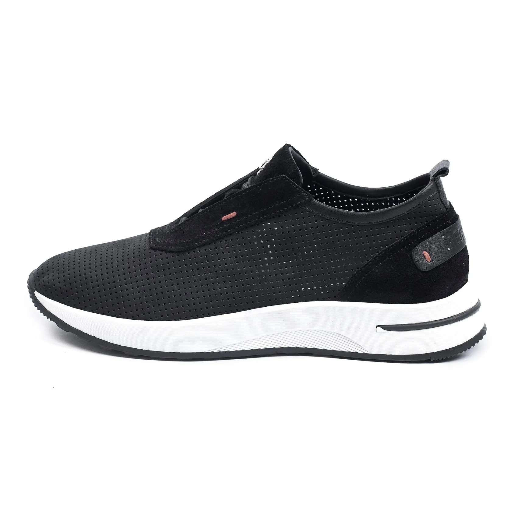 BreezeTech Sneakers