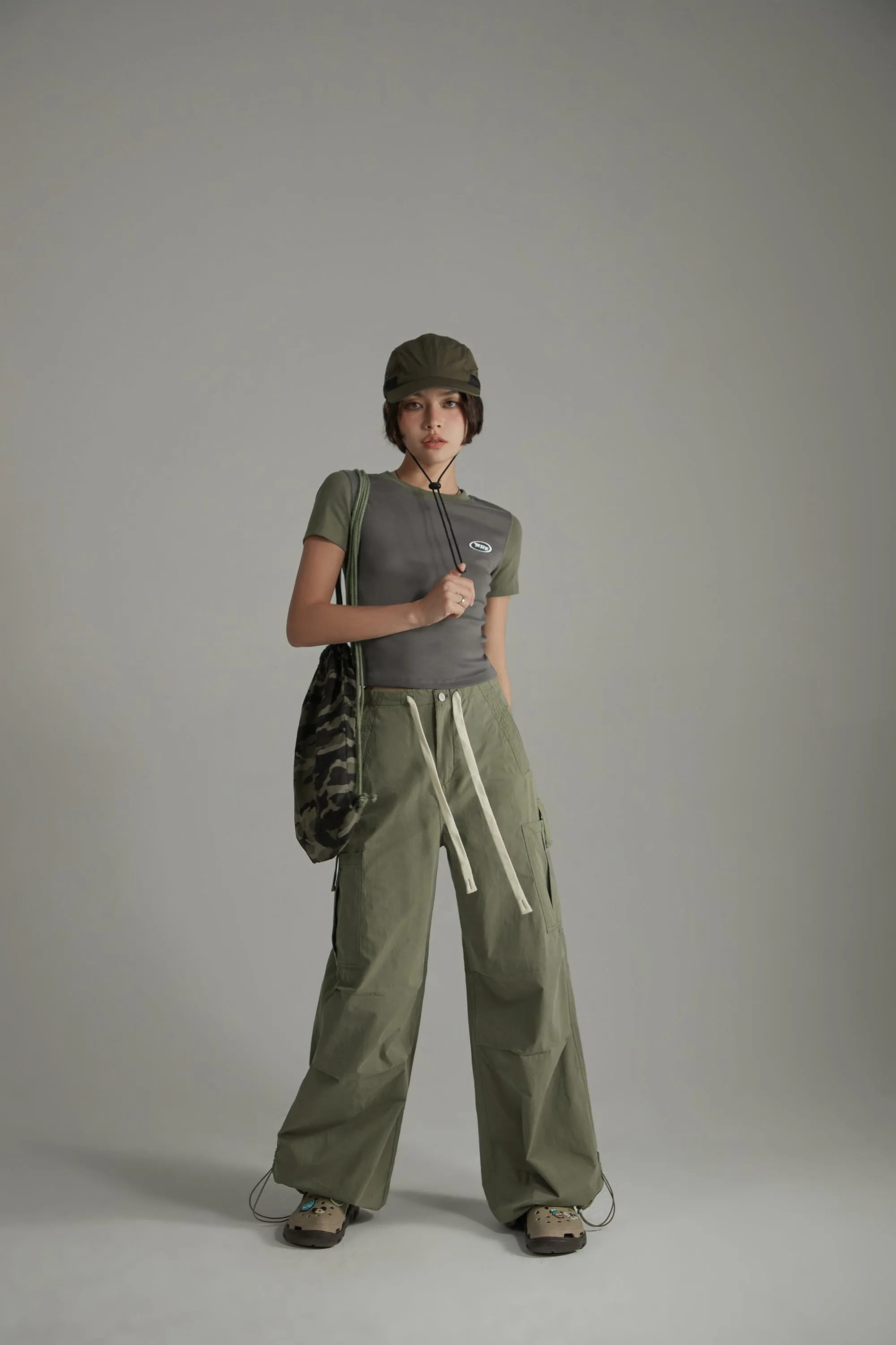 Color Contrast Basic Cropped T-Shirt