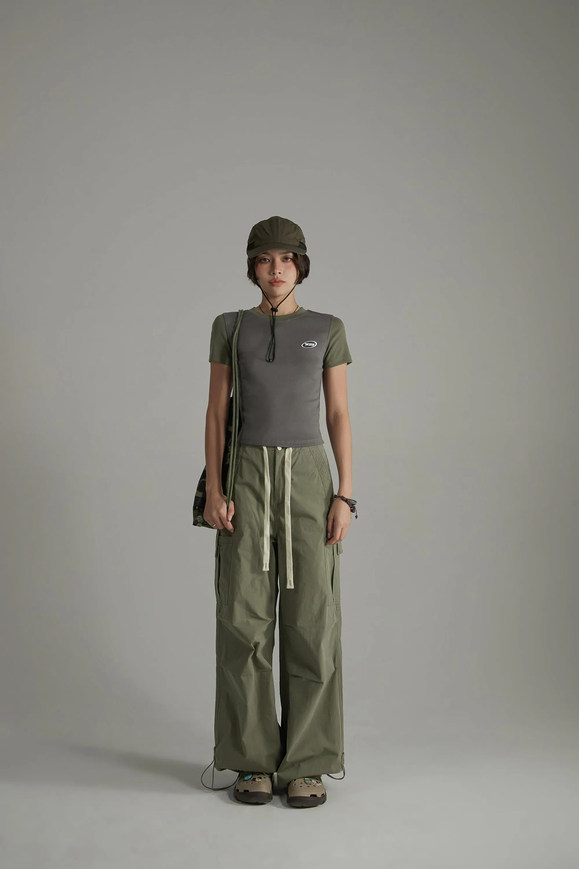 Color Contrast Basic Cropped T-Shirt