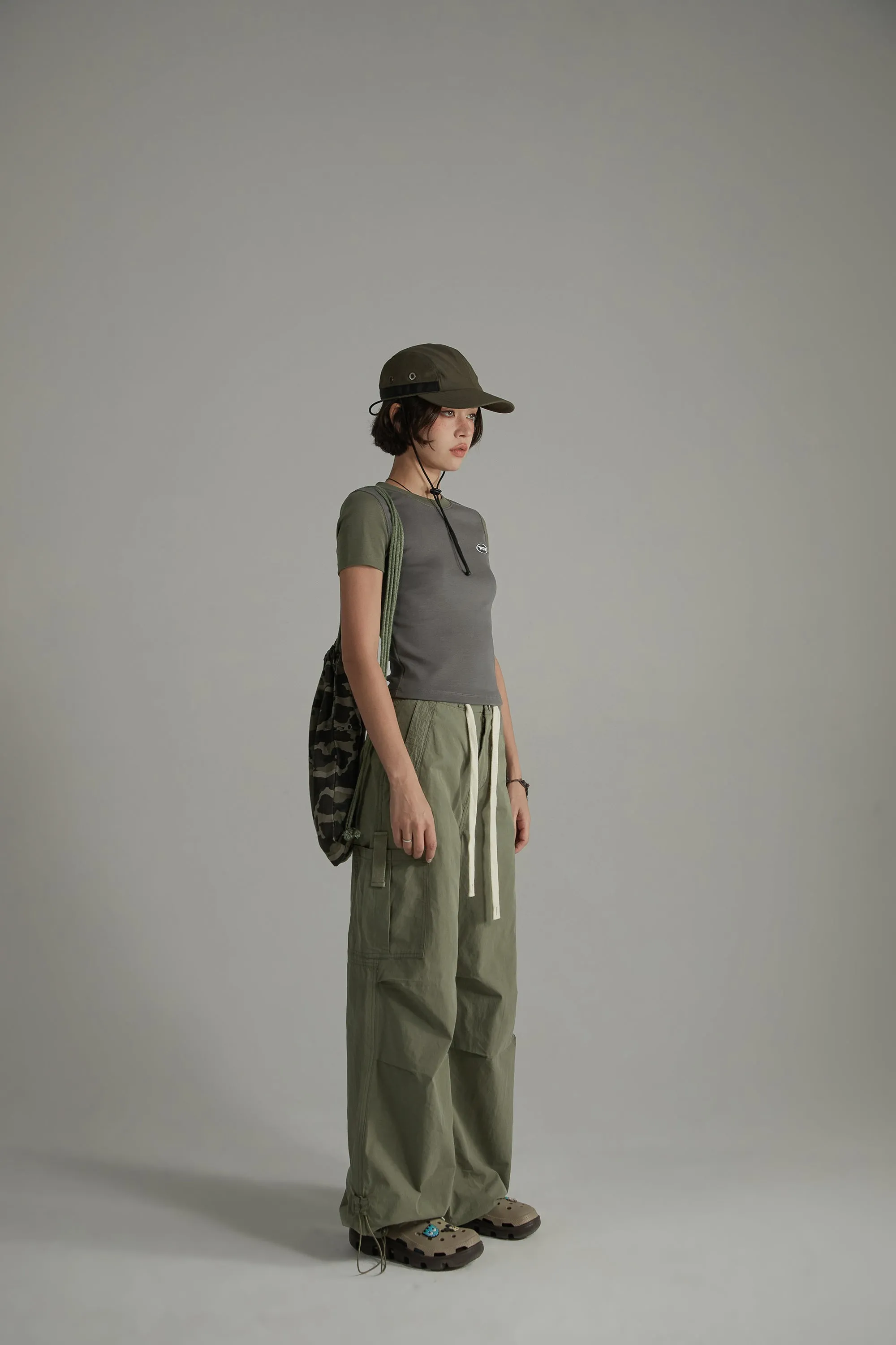 Color Contrast Basic Cropped T-Shirt