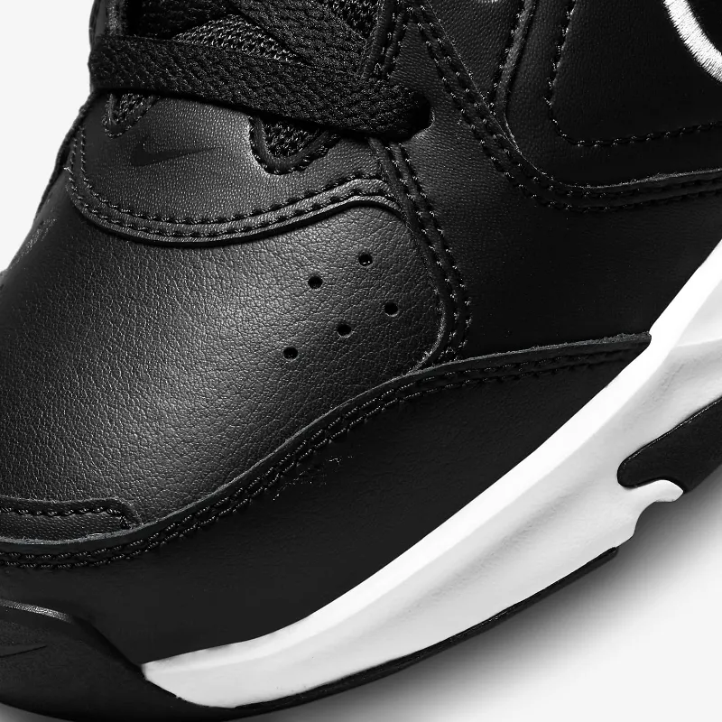 Defy All Day sneakers, black/white