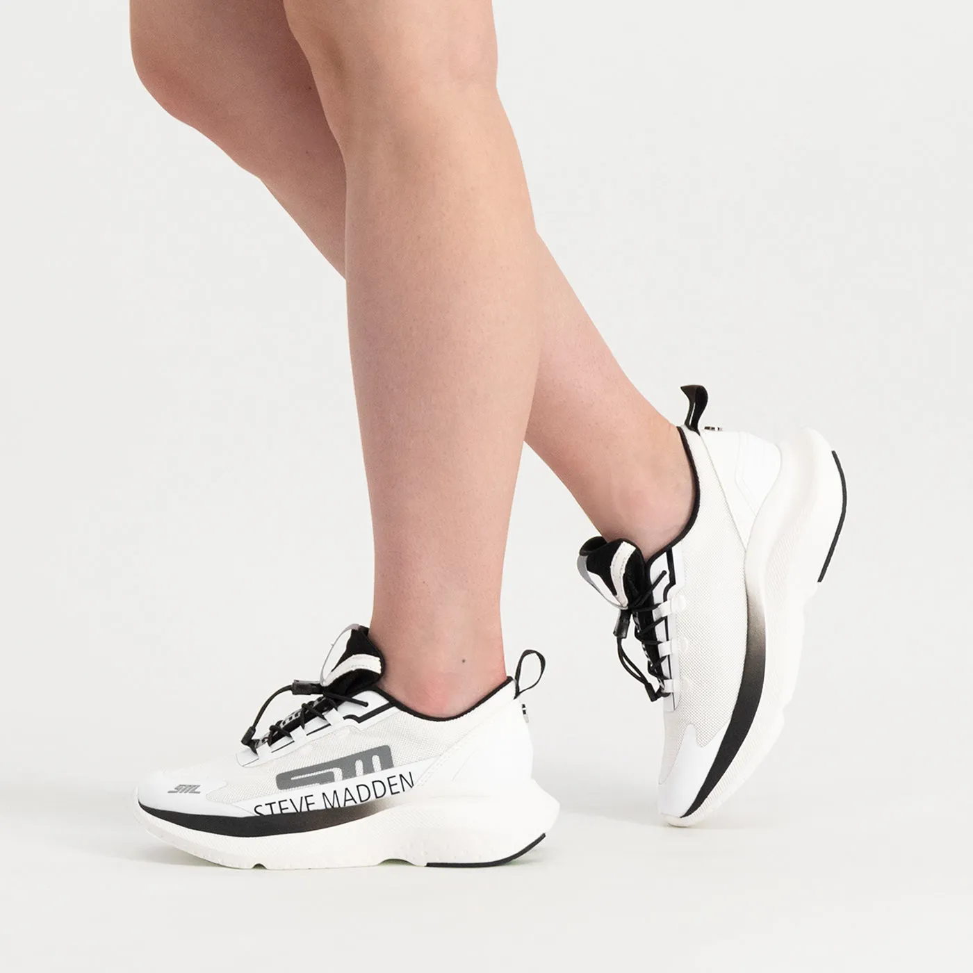 Elevate 2 Trainer WHITE/BLACK