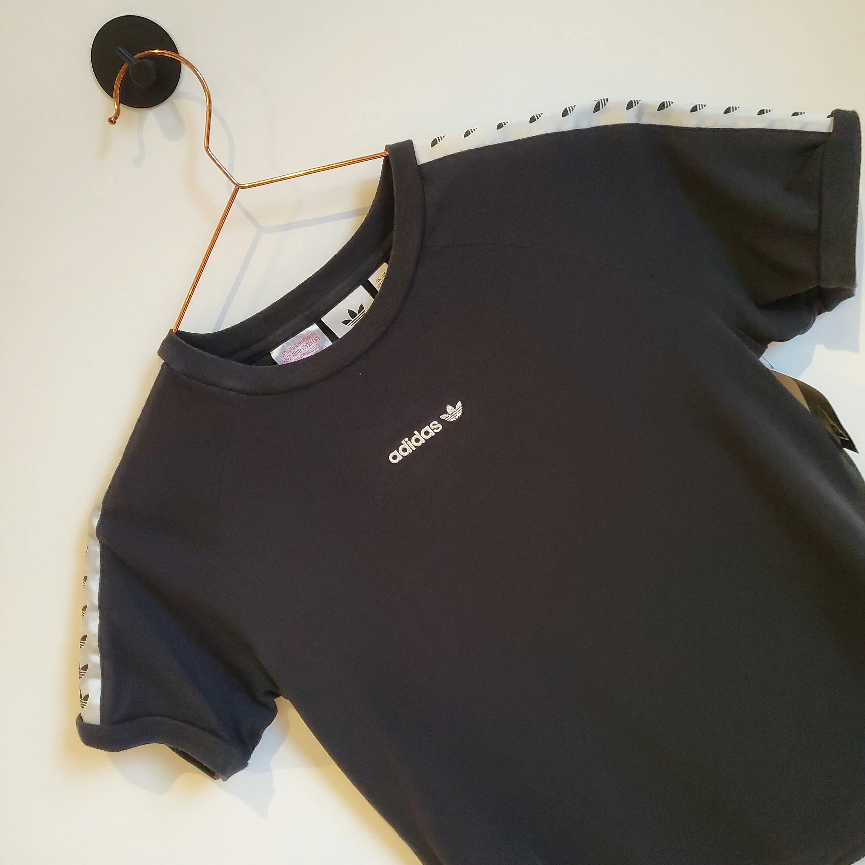 Kids Adidas Tape Arm T-shirt | Size 11-12 Years